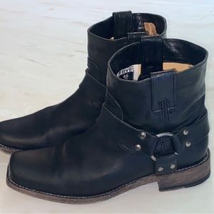 Frye harness strap square toe Moto Boots size 7